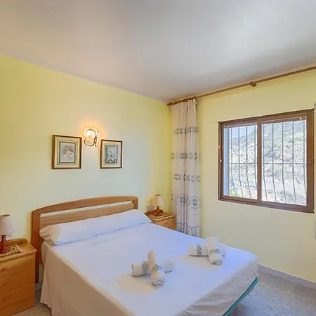 Villa Guzman - Antonio Calpe