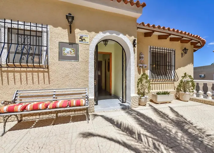 Villa Guzman - Antonio *